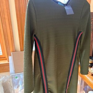 NWT Bella Donna Ribbed Sweater Dress with Ribbon Stripe, Gathered Hem--XS